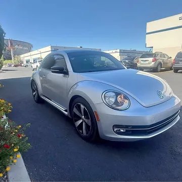 2013 Volkswagen Beetle 2.0T Turbo Launch Edition