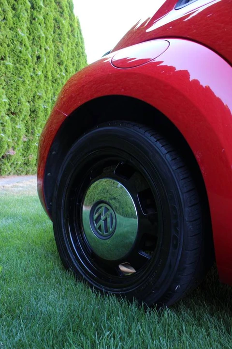 2013 Volkswagen A5 Beetle - Image 6 of 13