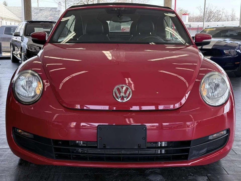 2013 Volkswagen A5 Beetle - Image 4 of 12