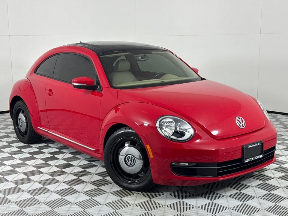 2013 Volkswagen A5 Beetle - Image 2 of 12