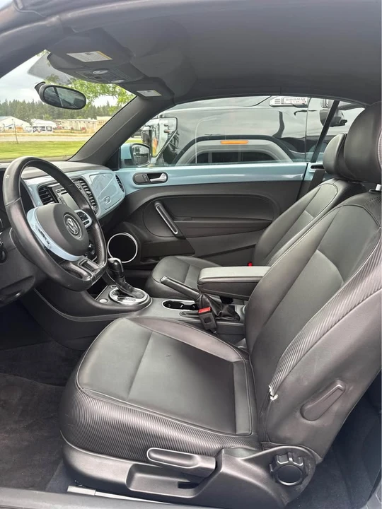 2013 Volkswagen A5 Beetle - Image 9 of 15