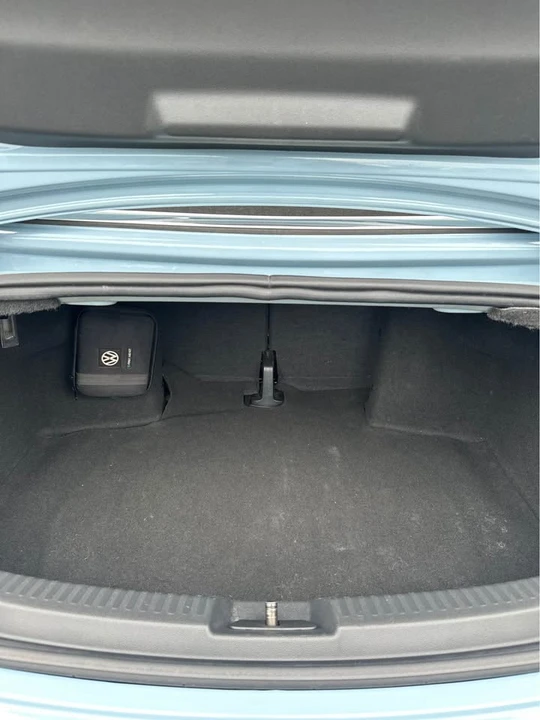 2013 Volkswagen A5 Beetle - Image 11 of 15