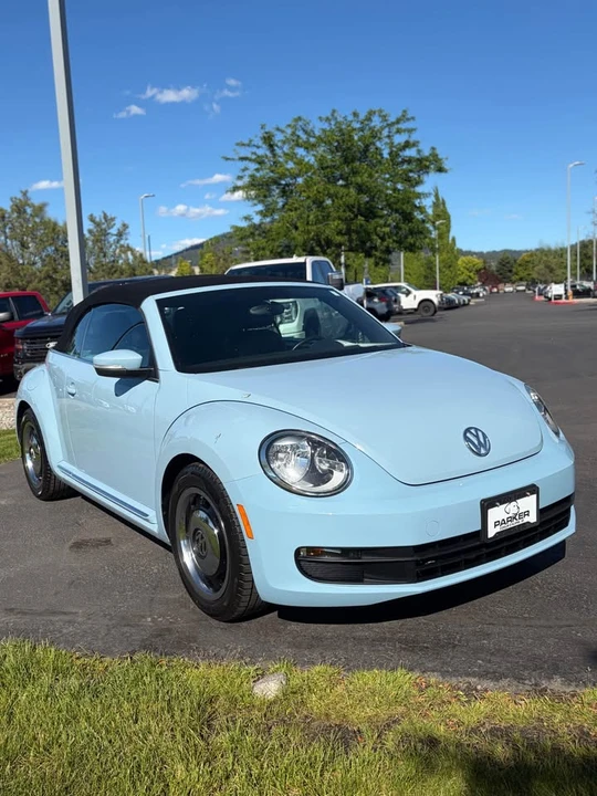 2013 Volkswagen A5 Beetle - Image 2 of 11