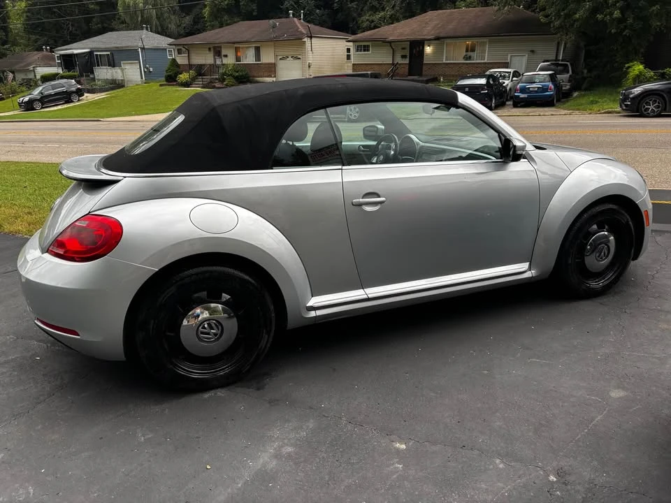 2013 Volkswagen A5 Beetle - Image 2 of 6