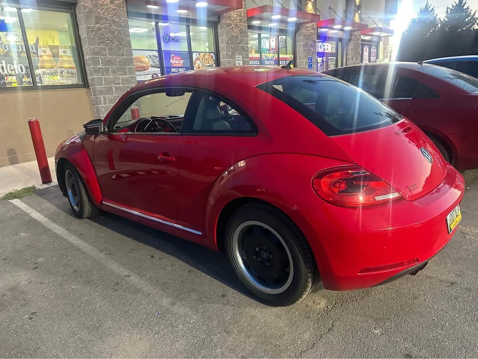 2013 Volkswagen A5 Beetle - Image 9 of 9