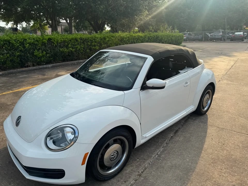 2013 Volkswagen A5 Beetle - Image 17 of 20