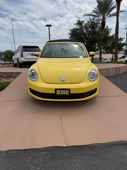 2013 Volkswagen A5 Beetle - Image 4 of 13