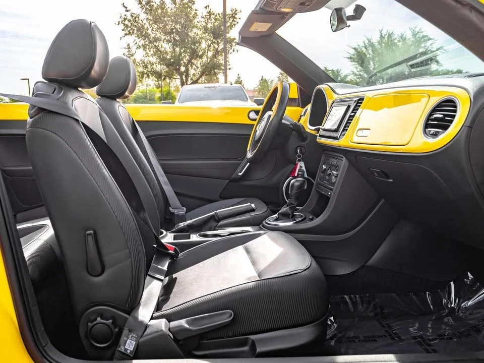 2013 Volkswagen A5 Beetle - Image 7 of 13