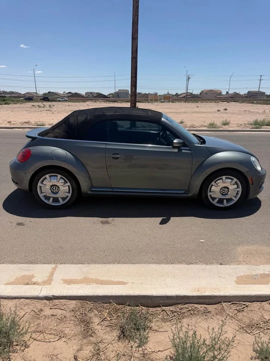 2013 Volkswagen A5 Beetle - Image 6 of 10