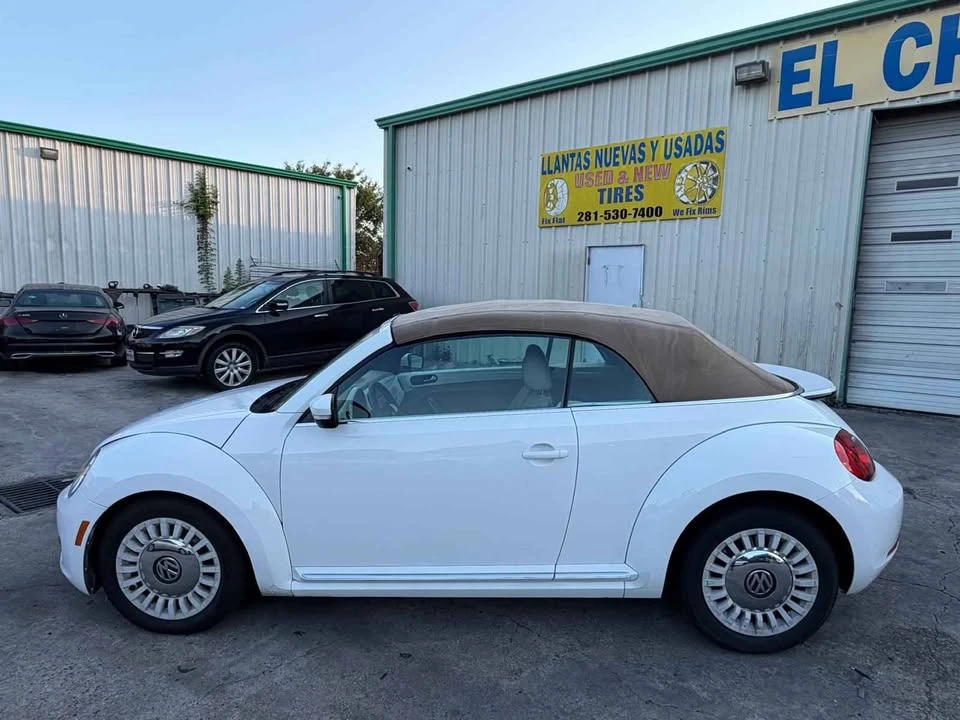 2013 Volkswagen A5 Beetle - Image 12 of 18