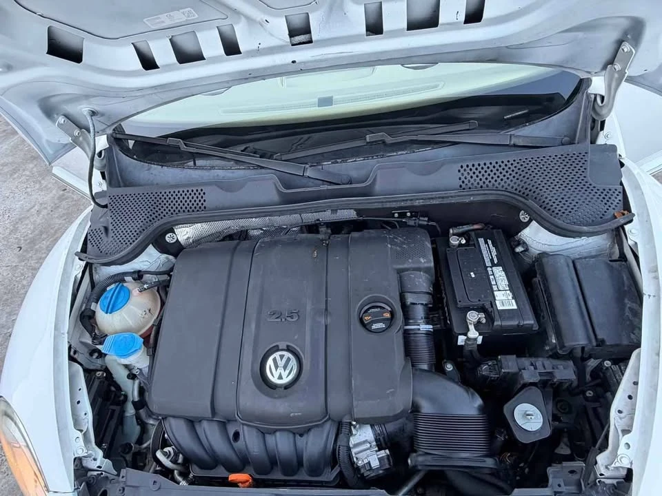 2013 Volkswagen A5 Beetle - Image 18 of 18