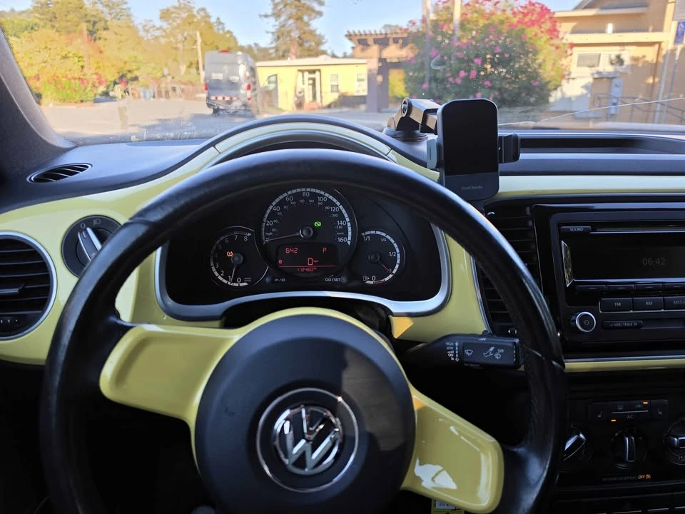 2013 Volkswagen A5 Beetle - Image 12 of 14