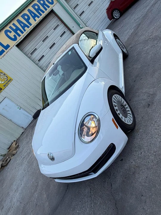 2013 Volkswagen A5 Beetle - Image 4 of 19
