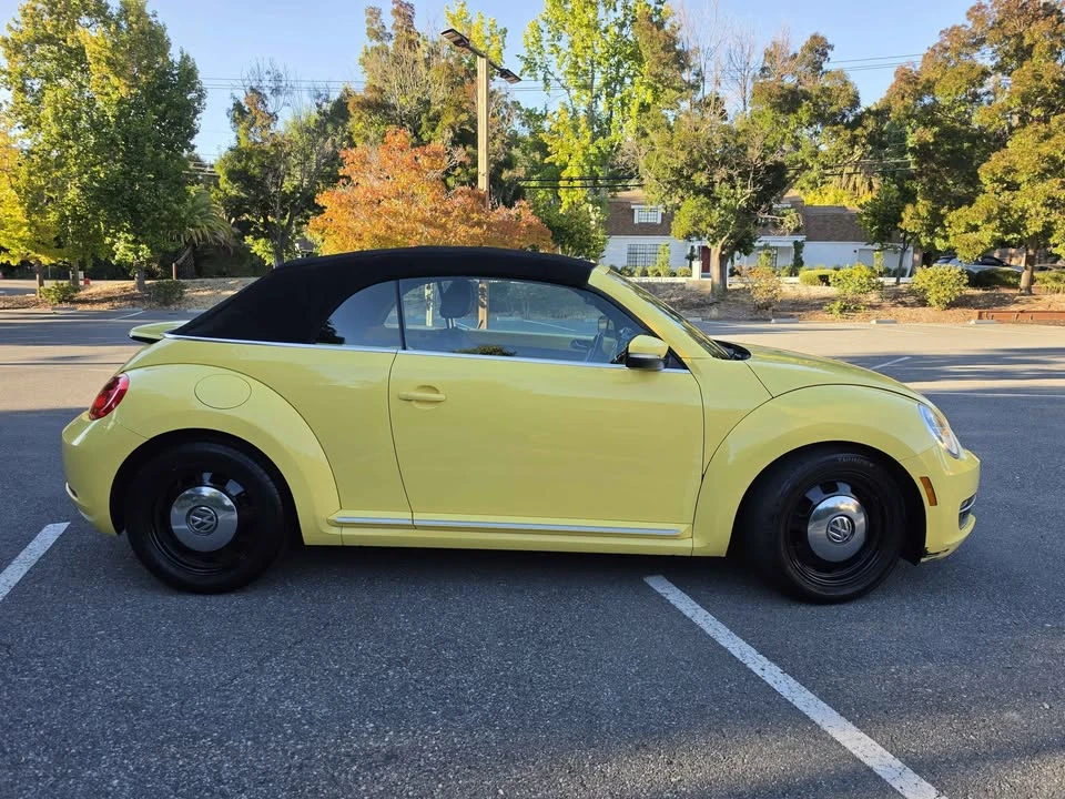 2013 Volkswagen A5 Beetle - Image 5 of 14