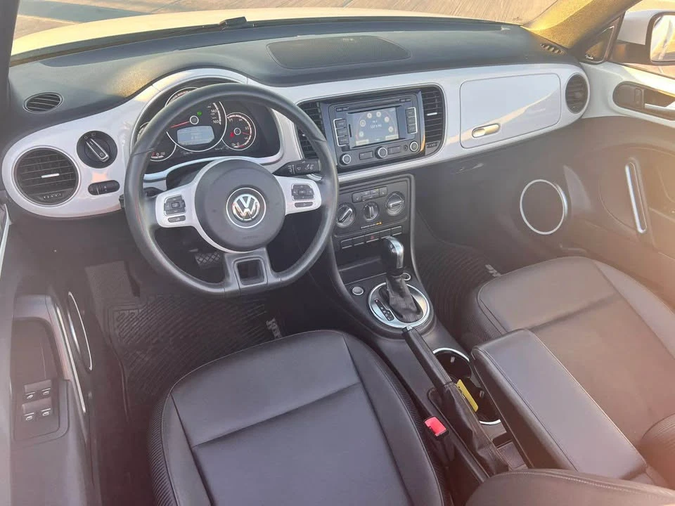 2013 Volkswagen A5 Beetle - Image 18 of 19