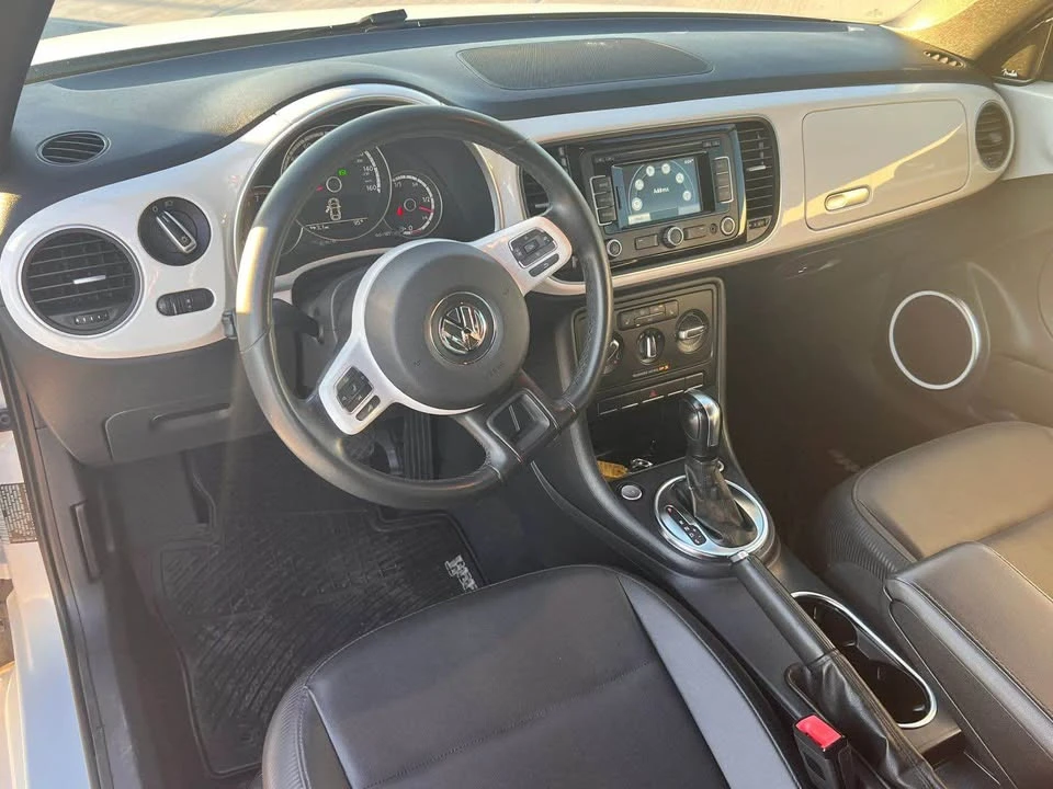 2013 Volkswagen A5 Beetle - Image 12 of 19