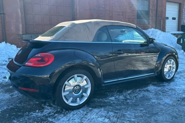 2013 Volkswagen A5 Beetle - Image 2 of 7