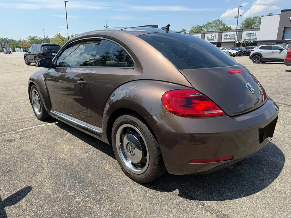 2013 Volkswagen A5 Beetle - Image 4 of 9
