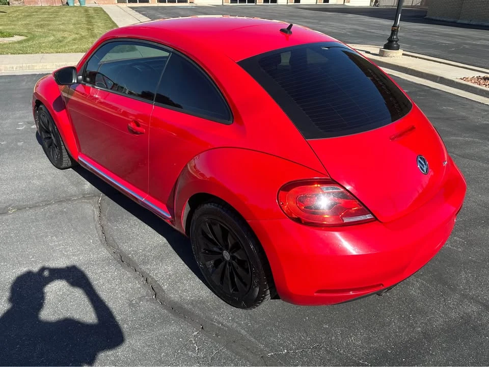2013 Volkswagen A5 Beetle - Image 8 of 16