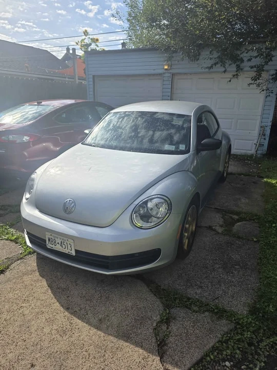 2013 Volkswagen A5 Beetle - Image 2 of 3