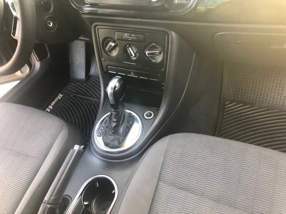 2013 Volkswagen A5 Beetle - Image 14 of 16