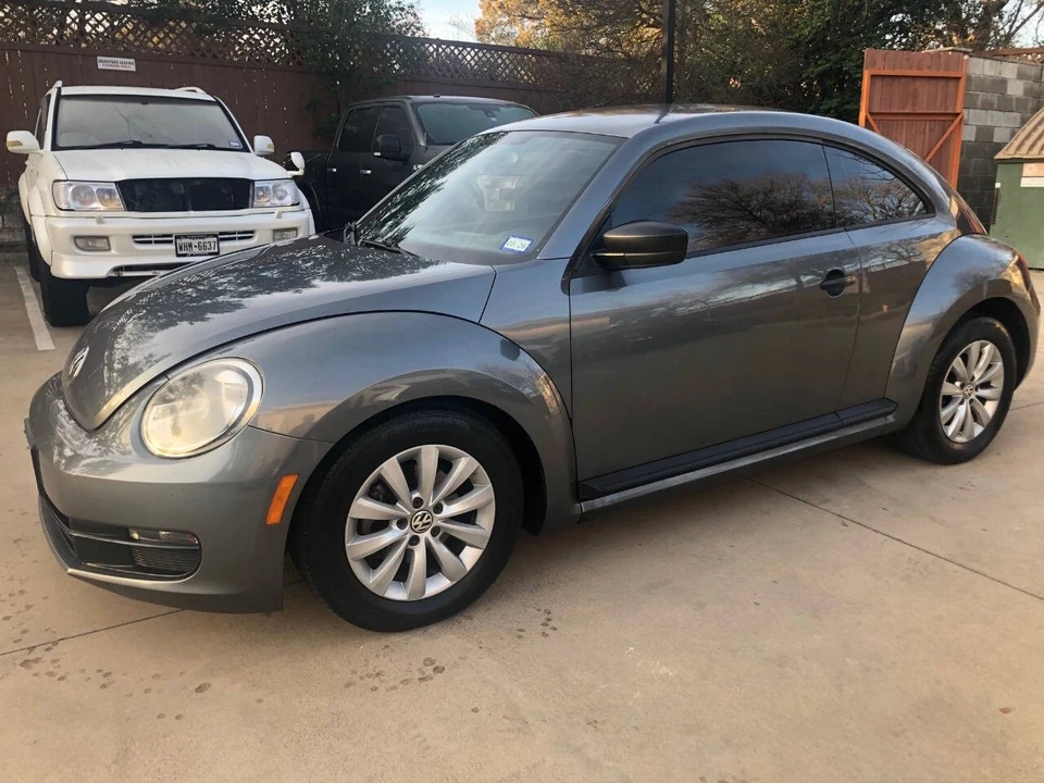 2013 Volkswagen A5 Beetle - Image 8 of 16
