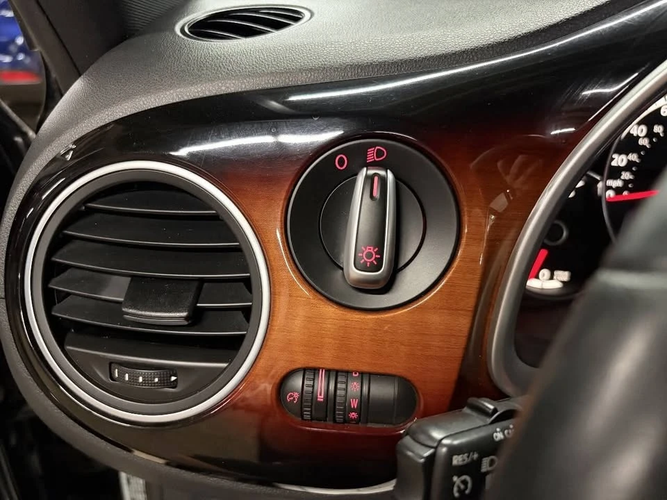 2013 Volkswagen A5 Beetle - Image 13 of 20