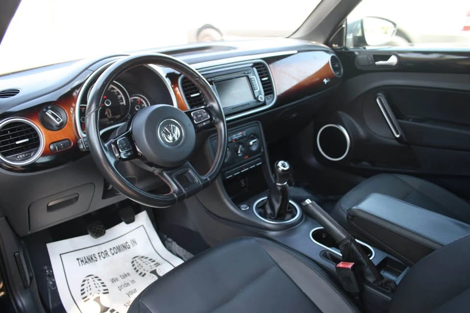 2013 Volkswagen A5 Beetle - Image 11 of 18