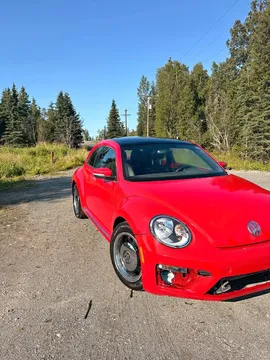 2013 Volkswagen Beetle 2.5L Fender Edition Hatchback 2D