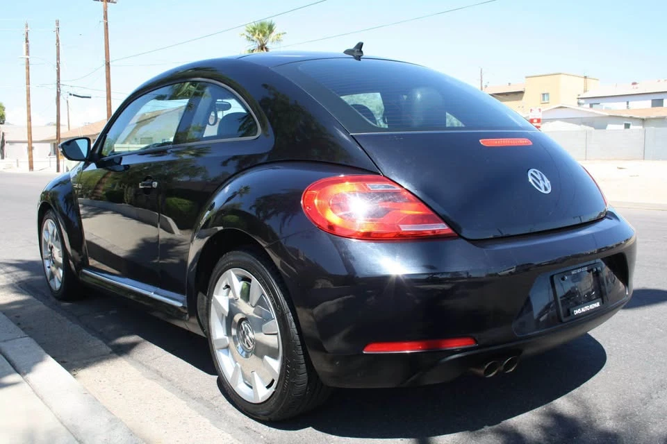 2013 Volkswagen A5 Beetle - Image 6 of 18