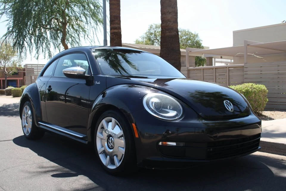 2013 Volkswagen A5 Beetle - Image 2 of 18