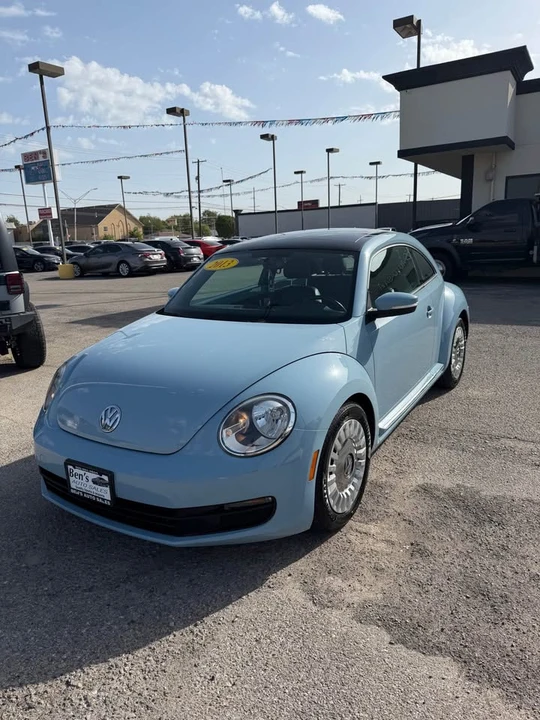 2013 Volkswagen A5 Beetle - Image 2 of 7