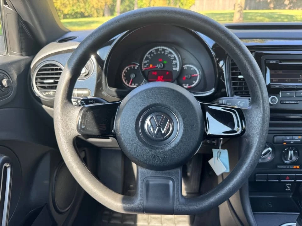 2013 Volkswagen A5 Beetle - Image 14 of 19