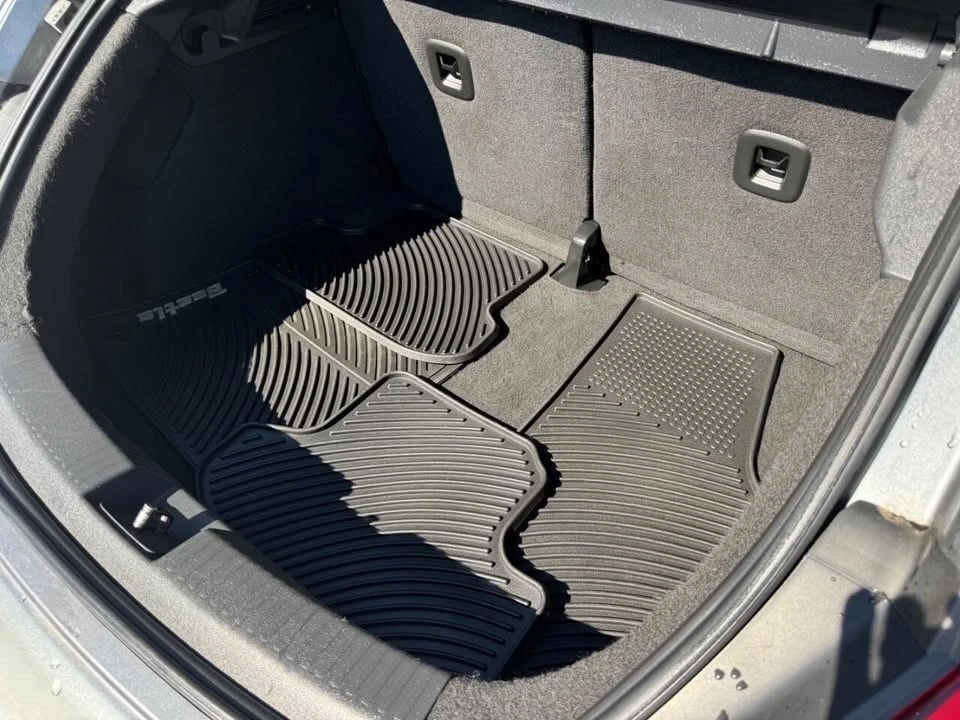 2013 Volkswagen A5 Beetle - Image 10 of 19