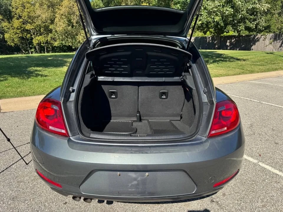 2013 Volkswagen A5 Beetle - Image 9 of 19