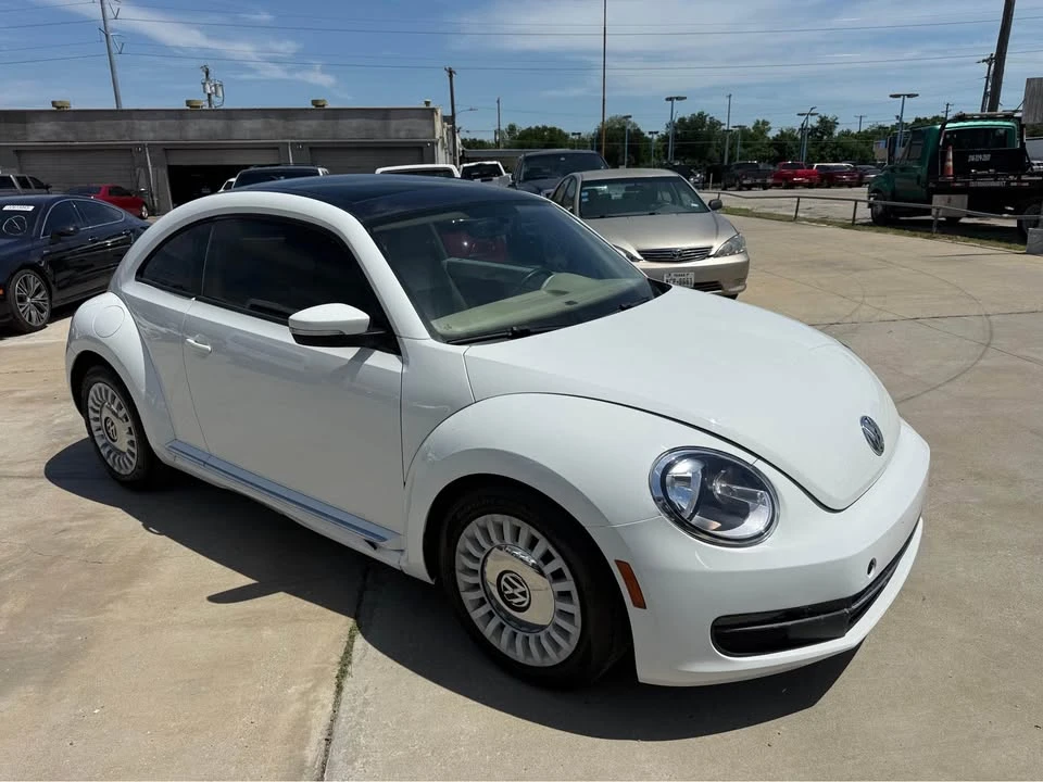 2013 Volkswagen A5 Beetle - Image 15 of 17