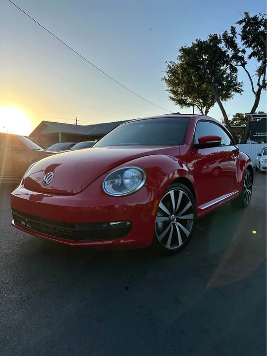 2013 Volkswagen A5 Beetle - Image 2 of 14