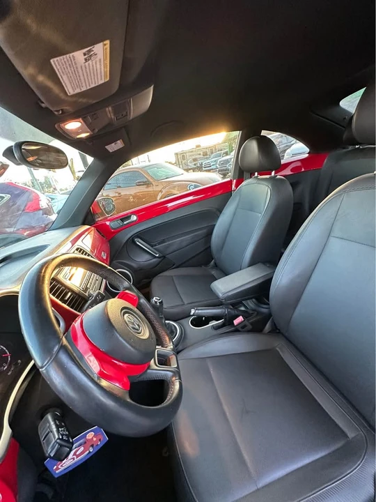 2013 Volkswagen A5 Beetle - Image 10 of 14