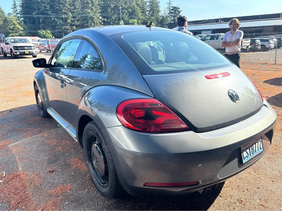 2013 Volkswagen A5 Beetle - Image 4 of 5