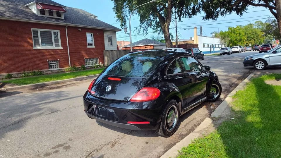 2013 Volkswagen A5 Beetle - Image 16 of 18
