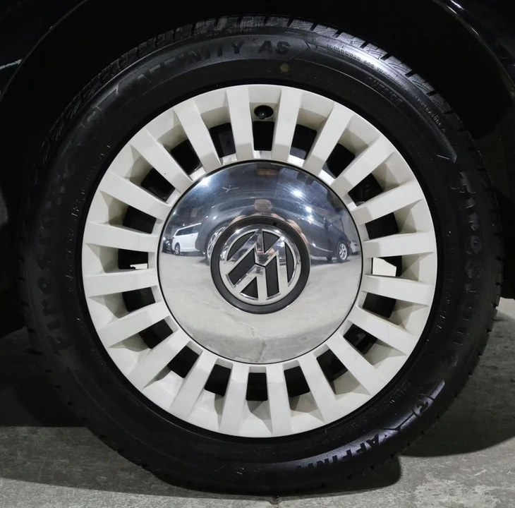 2013 Volkswagen A5 Beetle - Image 18 of 20