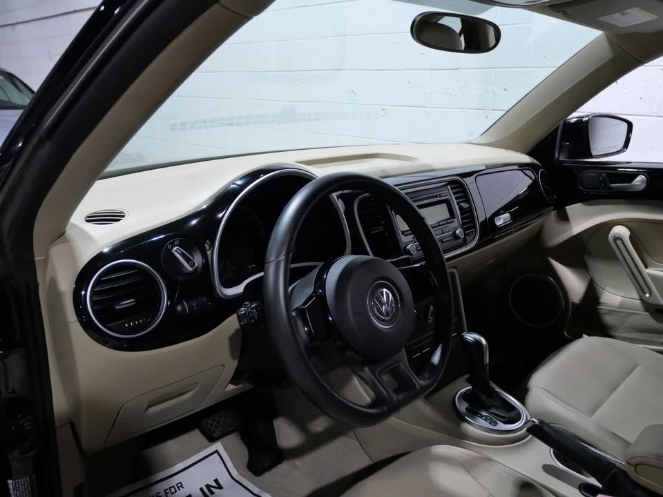 2013 Volkswagen A5 Beetle - Image 7 of 20