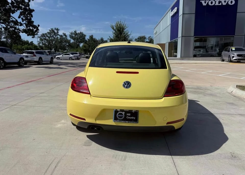2013 Volkswagen A5 Beetle - Image 7 of 14