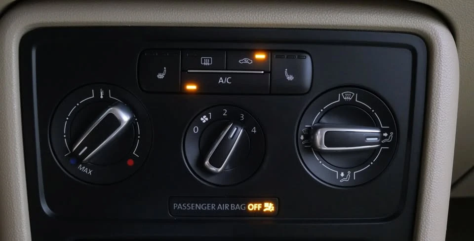 2013 Volkswagen A5 Beetle - Image 16 of 20
