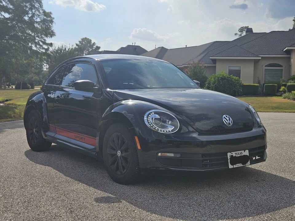 2013 Volkswagen A5 Beetle - Image 5 of 11