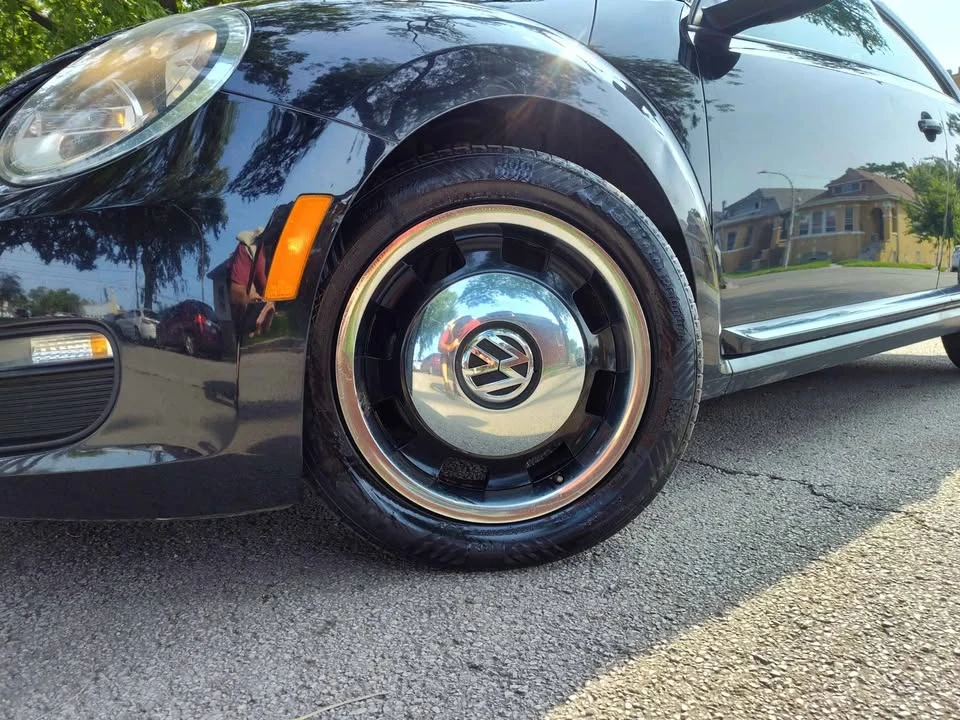 2013 Volkswagen A5 Beetle - Image 11 of 18