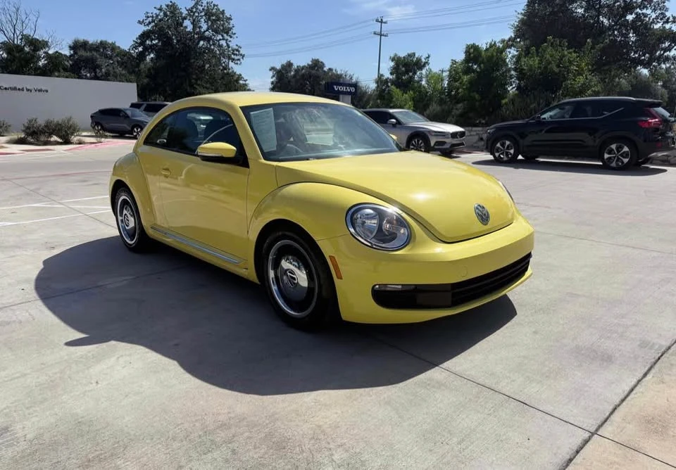 2013 Volkswagen A5 Beetle - Image 3 of 14
