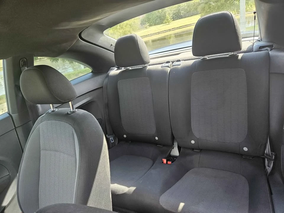2013 Volkswagen A5 Beetle - Image 7 of 11