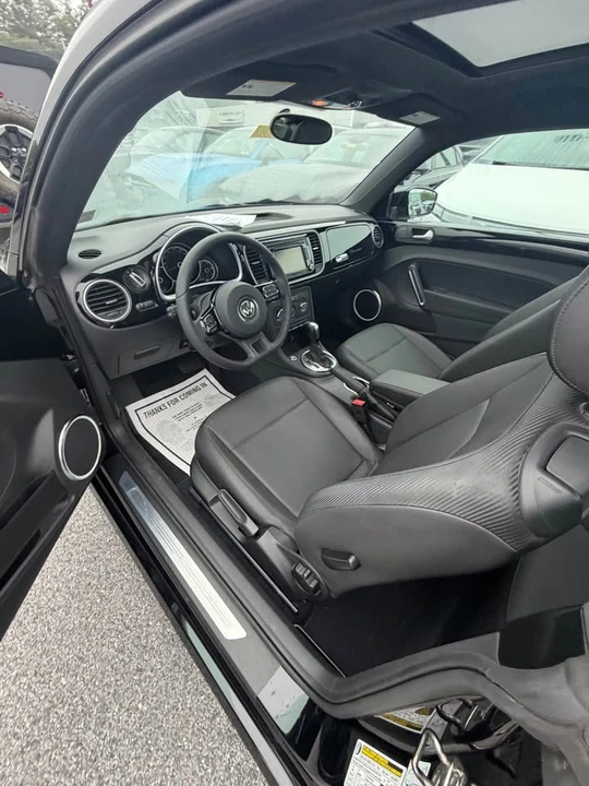 2013 Volkswagen A5 Beetle - Image 7 of 11