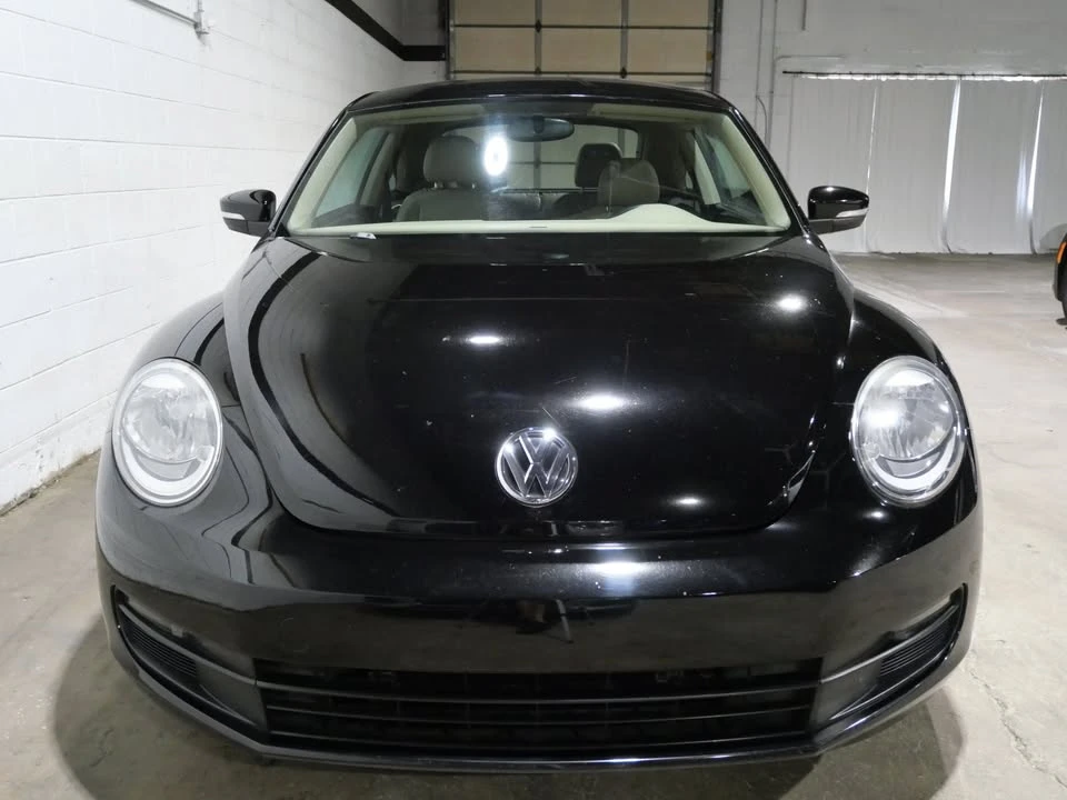 2013 Volkswagen A5 Beetle - Image 2 of 20